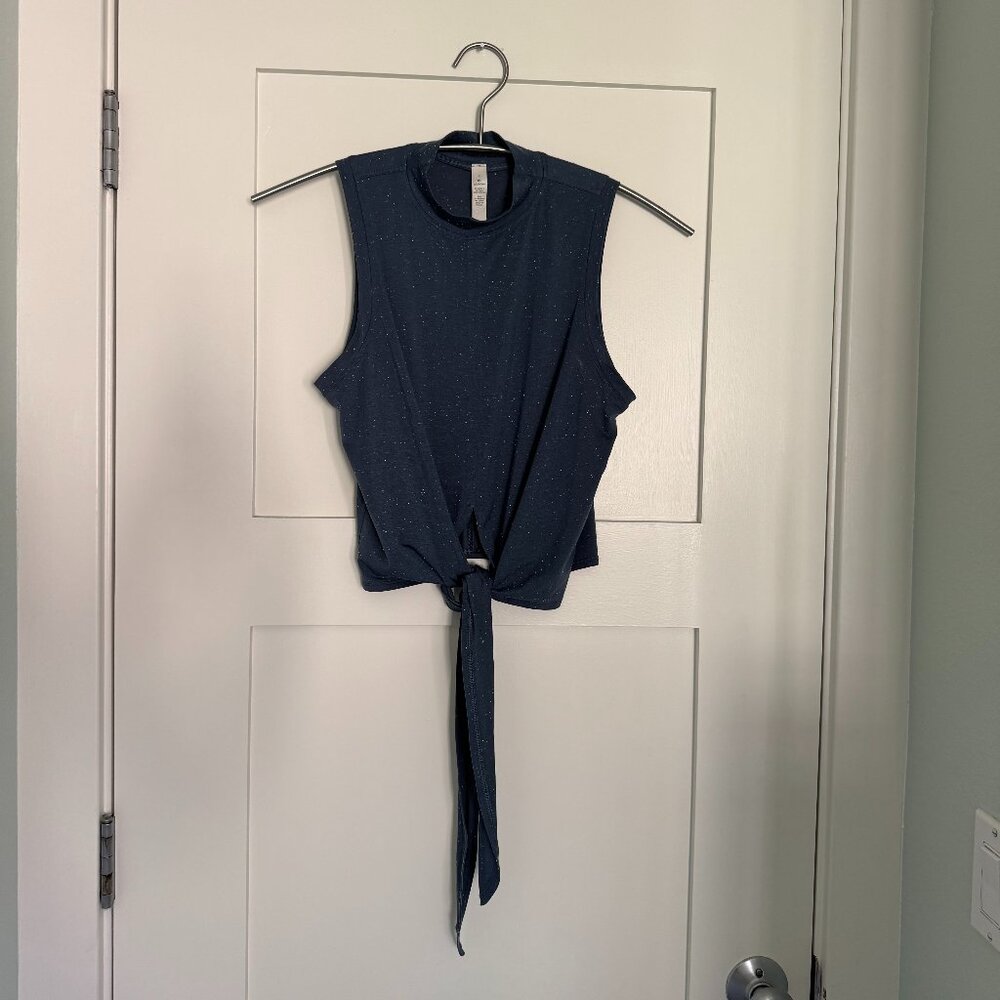 Woman's Lululemon Tank